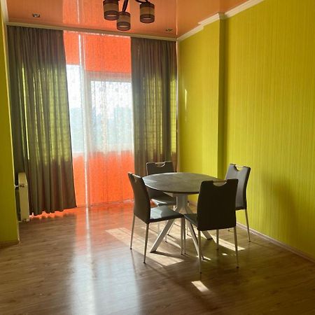 Apartment In Arcadia Odessa Exterior foto
